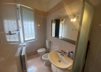 Bagno - Three-room apartment via Cufra, 1, Parma - photo 15
