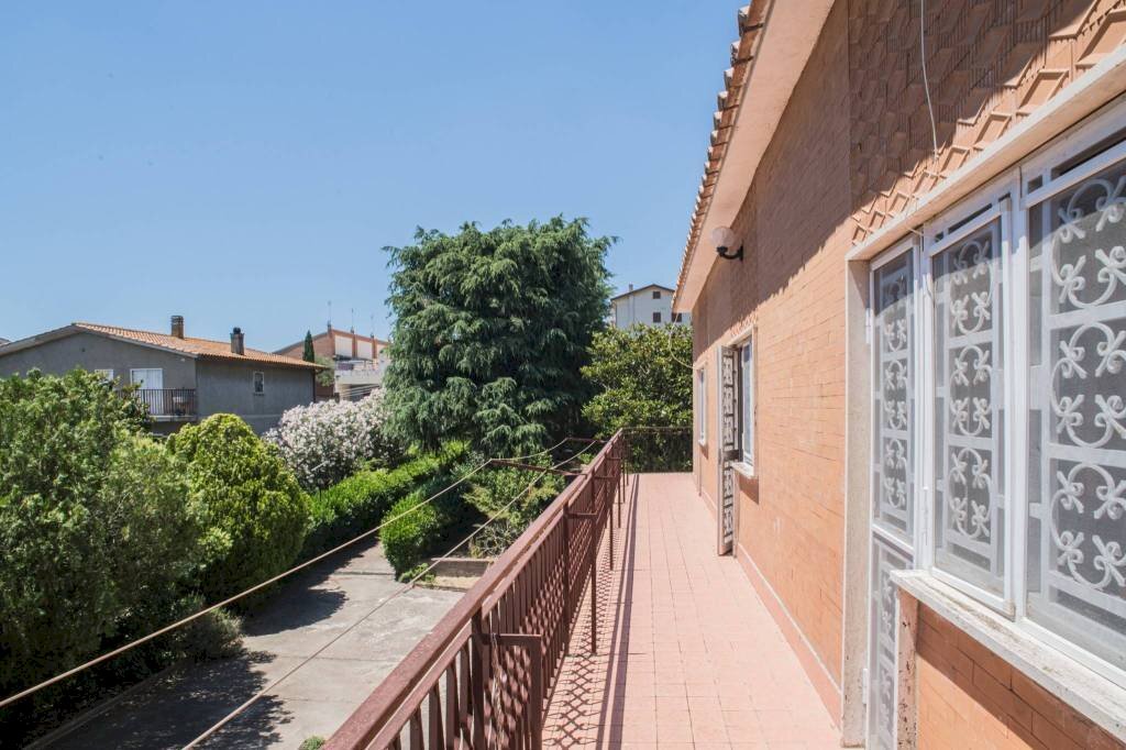 Balcone - Villa via Luigi Pietracqua, Roma - foto 3