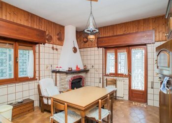 Cucina - Villa via Luigi Pietracqua, Roma - foto 13
