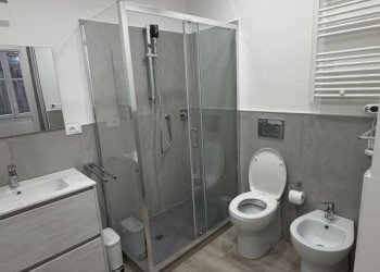 Bagno - Four-room apartment via Luccoli, 17, Genova (neighborhood Centro Storico) - photo 16