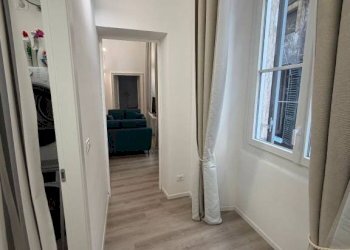 Corridoio - Four-room apartment via Luccoli, 17, Genova (neighborhood Centro Storico) - photo 24