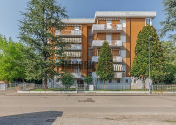 Foto 1 - Quadrilocale Via Richard Wagner
 
19, Reggio nell'Emilia - foto 1
