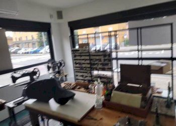 Interno non residenziale - Negozio San Lazzaro di Savena - foto 2