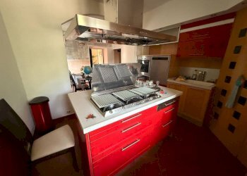 Cucina - Villa via Camerano, 6, Montaldo di Mondovì - foto 8