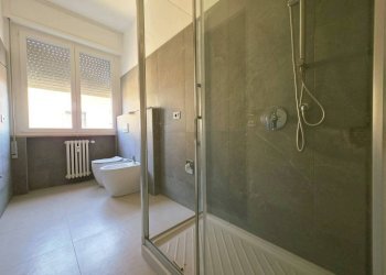 Bagno - Three-room apartment via Paolo Racagni, Parma (neighborhood Cittadella) - photo 7