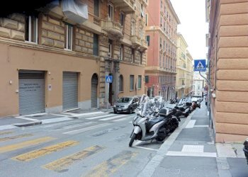 Zona - Box via Caffaro, 8e, Genova (zona Castelletto) - foto 2