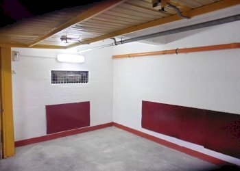 Cantina - Box via Caffaro, 8e, Genova (zona Castelletto) - foto 5