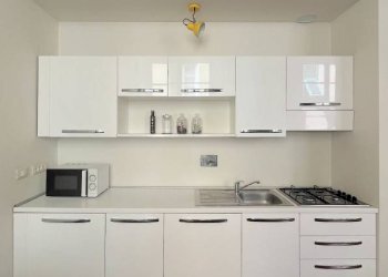 Cucina - Monolocale via Lomellini, 15, Genova - foto 6
