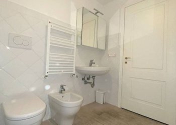 Bagno - Monolocale via Lomellini, 15, Genova - foto 12