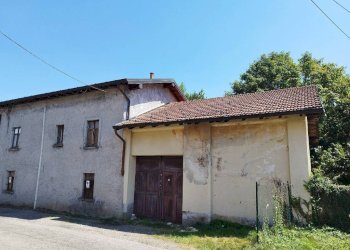Facciata - Stable - Palace via Vittorio Veneto, 12, Sangiano - photo 2