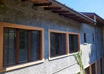 Facciata - Stabile - Palazzo via Vittorio Veneto, 12, Sangiano - foto 10