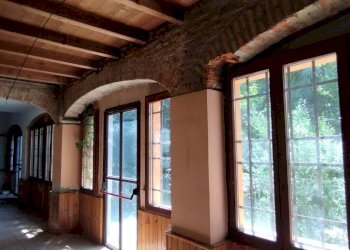 Interno palazzo - Stable - Palace via Vittorio Veneto, 12, Sangiano - photo 34
