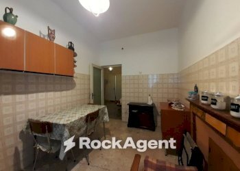 Cucina - Trilocale via Roma, 35, Acquapendente - foto 8