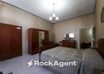 Camera da letto - Trilocale via Roma, 35, Acquapendente - foto 15