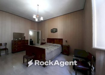 Camera da letto - Trilocale via Roma, 35, Acquapendente - foto 19
