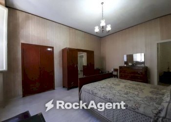 Camera da letto - Trilocale via Roma, 35, Acquapendente - foto 22