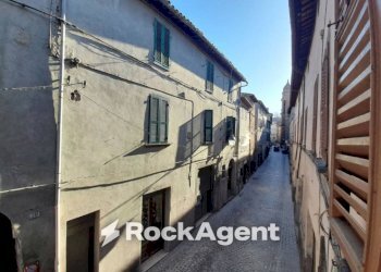 Zona - Trilocale via Roma, 35, Acquapendente - foto 33