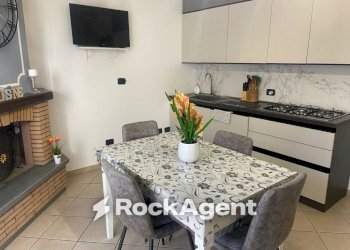 Cucina - Villa a Schiera via Sortino, 19, Roma - foto 27
