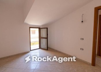 Camera da letto - Attico via Cavour, Nocera Terinese - foto 7