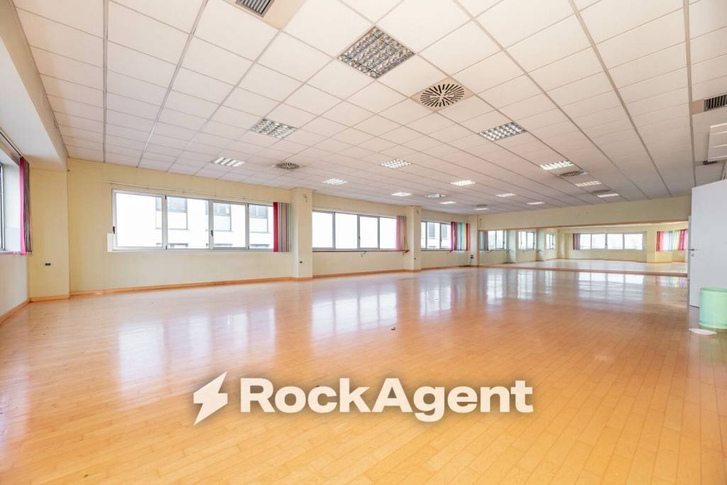 Interno non residenziale - Commercial Premises viale Finlandia, 1, Ponte San Nicolò - photo 1
