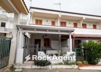 Facciata - Villa a Schiera Villaggio Lopilato, Stalettì - foto 25