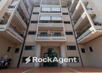 Facciata - Quadrilocale viale dei Bizantini, 75/2, Catanzaro - foto 26