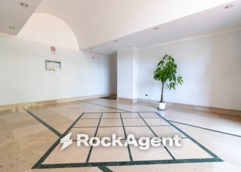 Interno palazzo - Quadrilocale viale dei Bizantini, 75/2, Catanzaro - foto 28