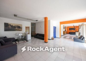 Salone - Casa indipendente via per Camaiore, 33, Pescaglia - foto 4