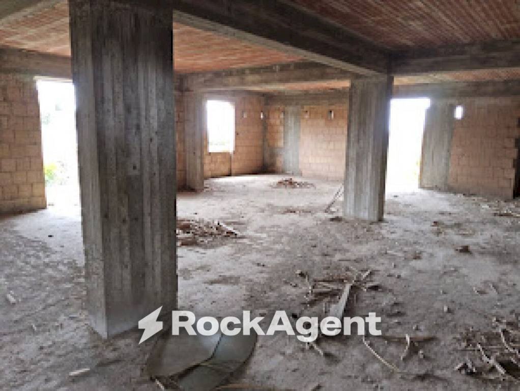 Magazzino - Stable - Palace via Ternicola, 50, Bovalino - photo 2