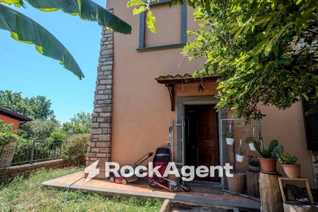 Giardino - Villa via dei Ludi, 14B, Sutri - foto 3