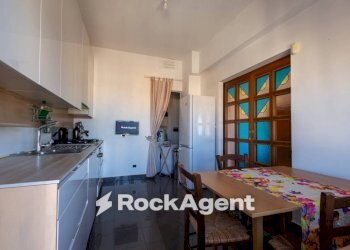 Cucina - Four-room apartment via Edmondo Buccarelli, 4, Catanzaro - photo 15
