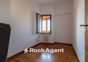 Camera da letto - Four-room apartment via Edmondo Buccarelli, 4, Catanzaro - photo 32