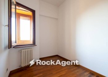 Camera da letto - Four-room apartment via Edmondo Buccarelli, 4, Catanzaro - photo 33