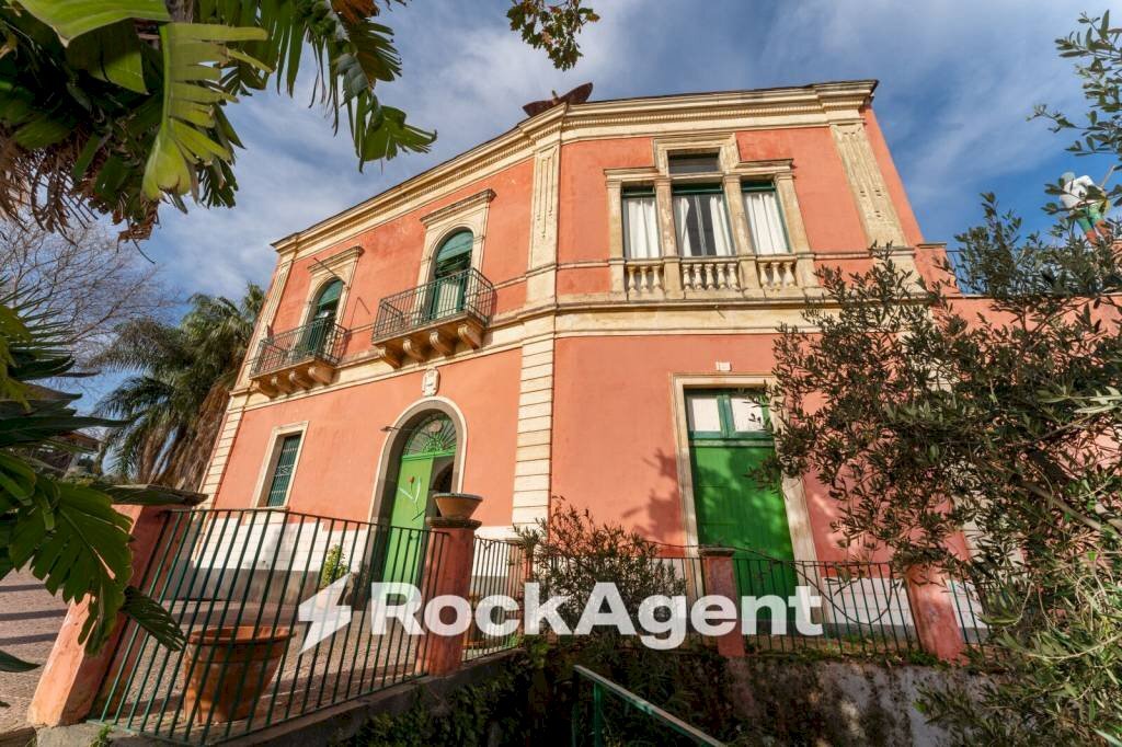 Facciata - Rustico strada 34, Giarre - foto 3