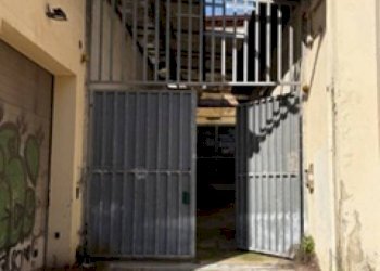Box auto - Magazzino via Giro delle Mura Sud, 47, Empoli - foto 1