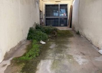 Cortile interno - Magazzino via Giro delle Mura Sud, 47, Empoli - foto 4