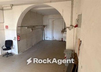 Magazzino - Magazzino via Giro delle Mura Sud, 47, Empoli - foto 11