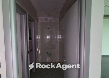 Bagno - Ufficio via Ippolito Nievo, 25, Torino (zona Vanchiglia) - foto 8