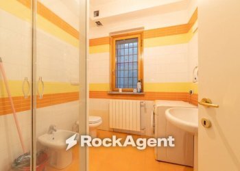Bagno - Villa corso Genova, 242, Vigevano - foto 29