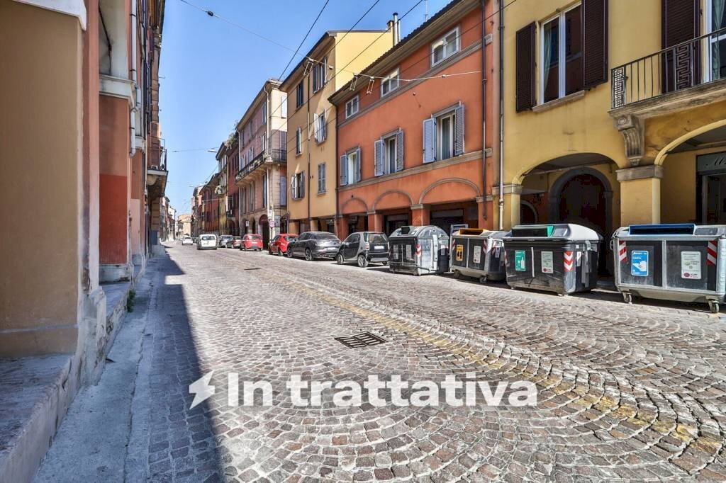 Zona - Alimentari - Gastronomia Bologna (zona Centro Storico) - foto 2