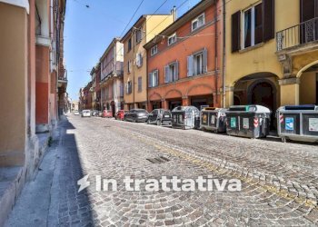 Zona - Alimentari - Gastronomia Bologna (zona Centro Storico) - foto 2