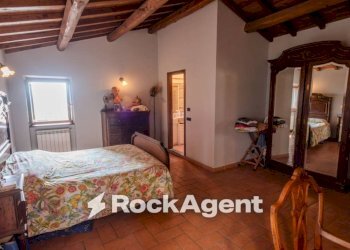 Camera da letto - Appartamento via delle Scuole, 4, Viterbo - foto 13