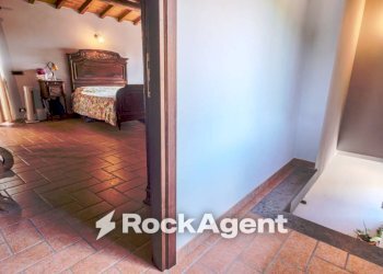 Corridoio - Appartamento via delle Scuole, 4, Viterbo - foto 17