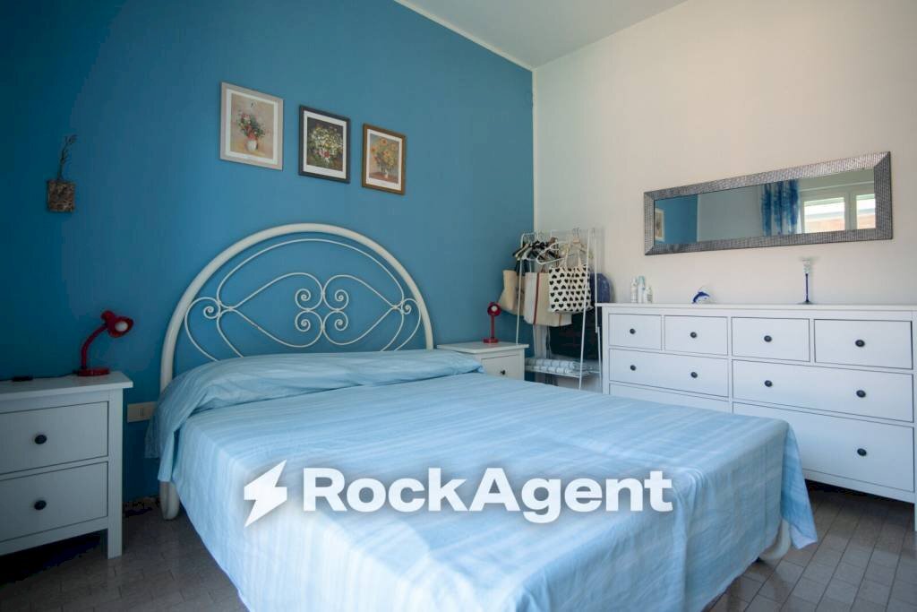 Camera da letto - Trilocale viale Giunone, 14, Cervia - foto 2