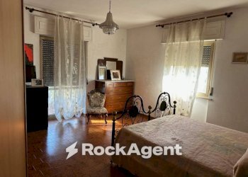 Camera da letto - Villa via Val di Foro, 81, Villamagna - foto 31