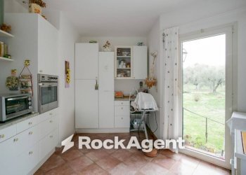 Camera da letto - Villa via Valle del Muraglione, Canale Monterano - photo 26