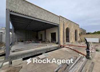 Facciata - Stabile - Palazzo via Gioacchino Rossini, 30, Melendugno - foto 36