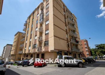 Facciata - Four-room apartment via Vittorio Butera, Catanzaro - photo 3