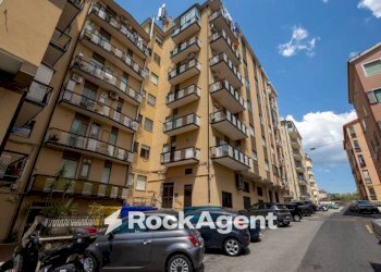 Facciata - Four-room apartment via Vittorio Butera, Catanzaro - photo 10