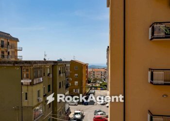 Vista - Four-room apartment via Vittorio Butera, Catanzaro - photo 11